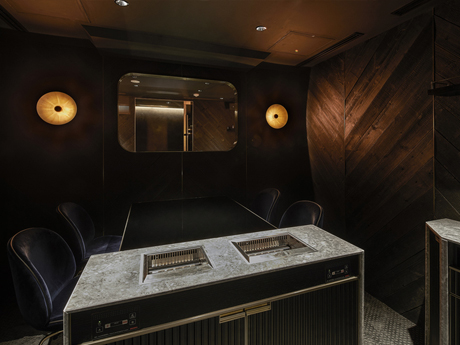 All 4 rooms are completely private. Experience the ultimate in luxury.